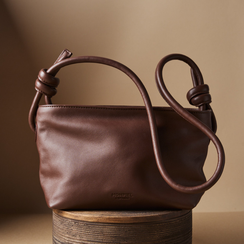 Bolsa Pequena Nudos