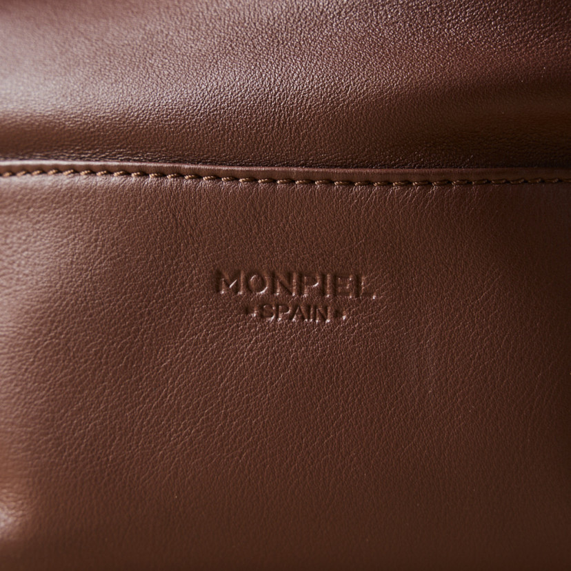 Bolsa Hobo Grande com Nós