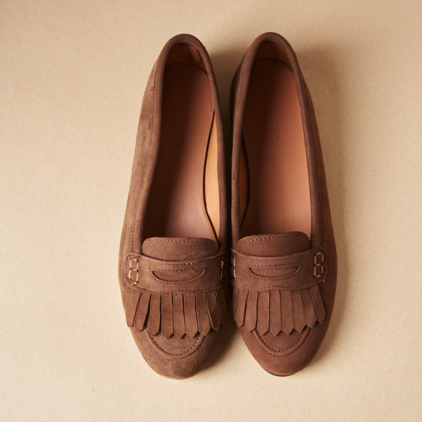 Leather Loafer with Fringes Inés