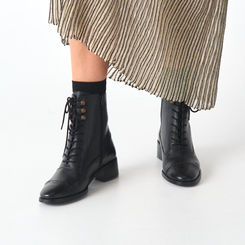 Stiefelette in halber Wadenhöhe Antía
