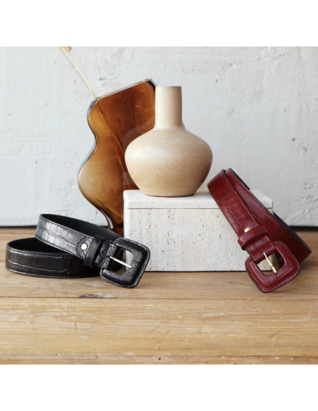 Leather belt Woman with Buckle Leather