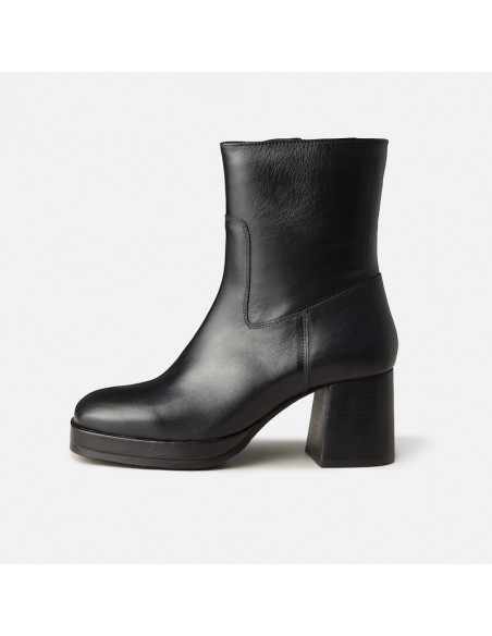 Claudia Platform Bootie