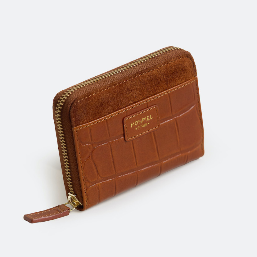 Women’s Small Leather Zip Wallet