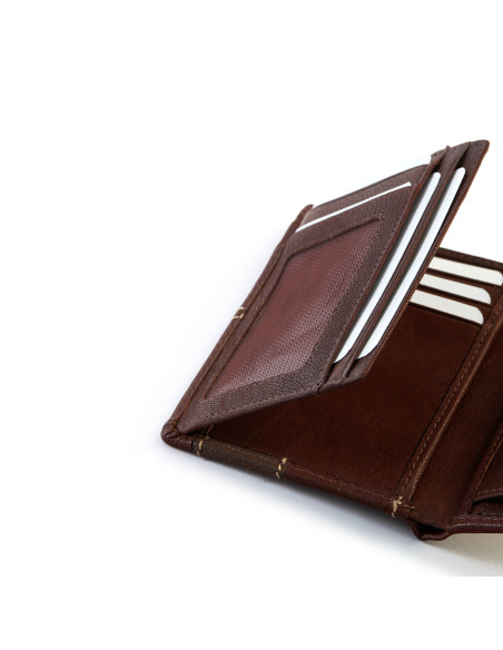 Cartera con Broche y Monedero Interior Western