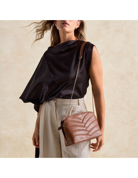 Borsa in Pelle Trapuntata con Catena Dorata