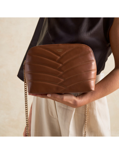 Sac matelassé en cuir avec chaîne dorée