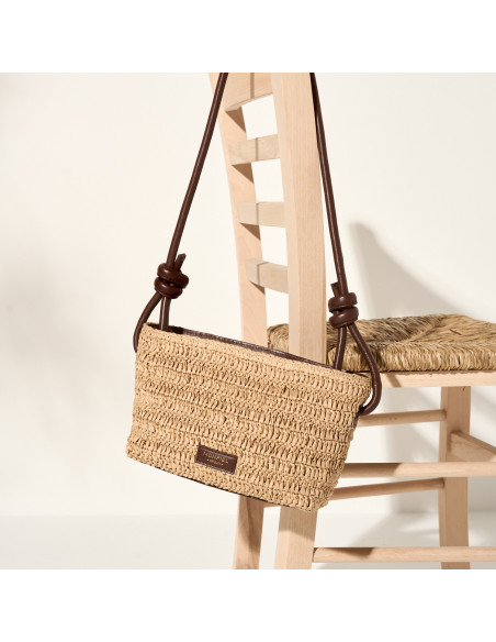 Bolsa Pequena de Ráfia com Nós