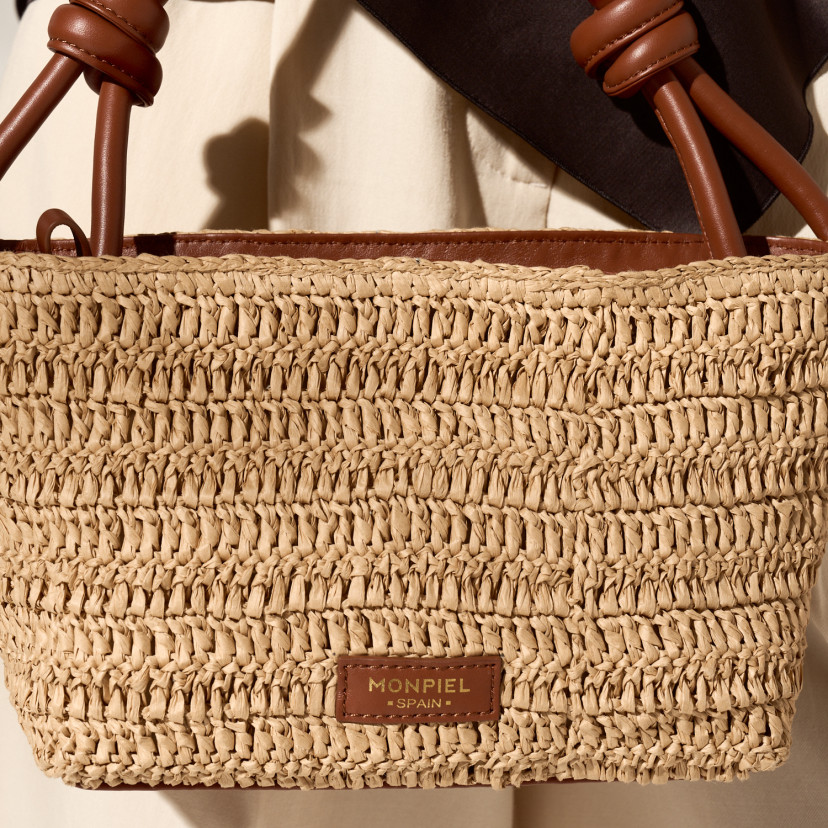 Small Raffia Knot Bag