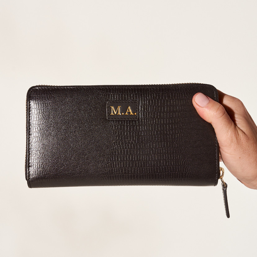 Woman Leather Zip Wallet