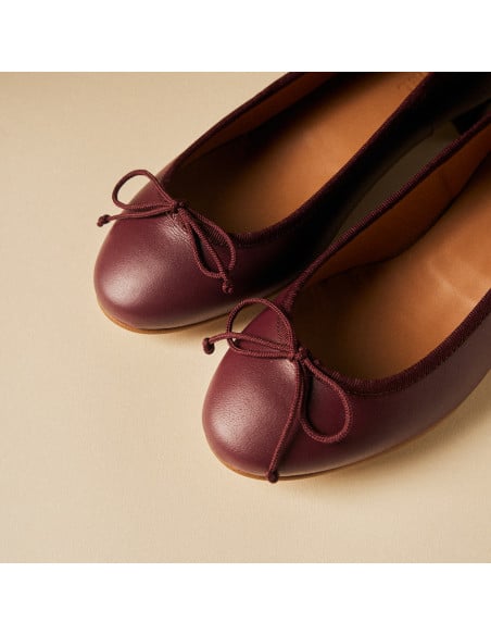 Julieta Bow Ballet Pump with Low Heel