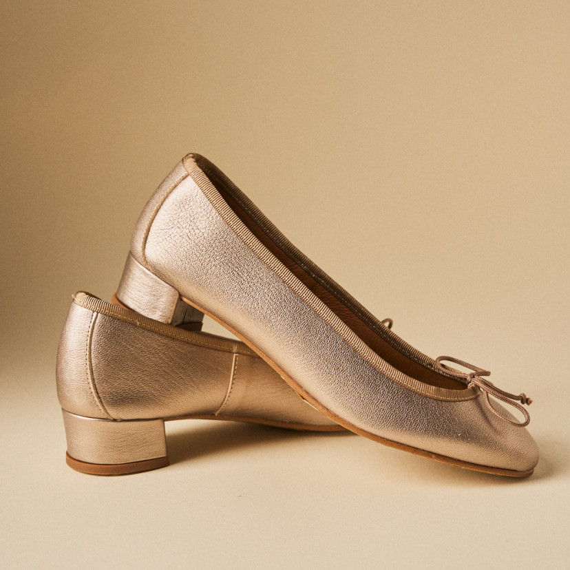 Ballerine Julieta avec nœud et talon