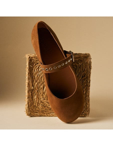 Mary Jane Barefoot Oli
