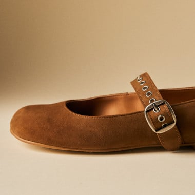 Oli Barefoot Mary Jane