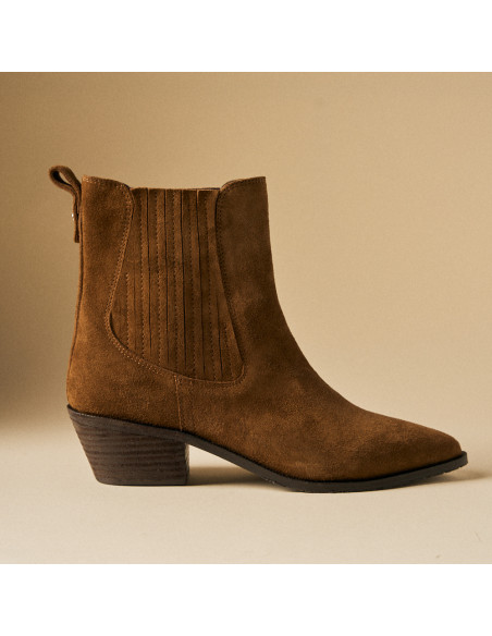 Vera Women’s Leather Cowboy Bootie