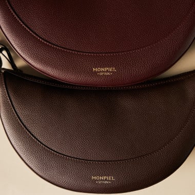 Gaucho-Ledertasche mit gestepptem Henkel