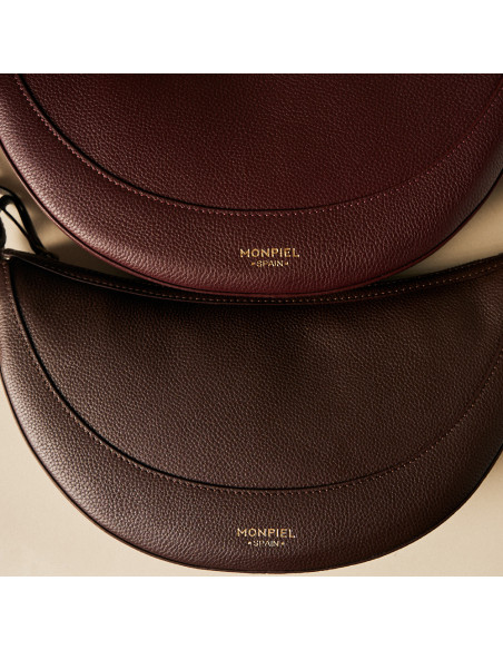 Gaucho Leather Bag with Topstitched Handle