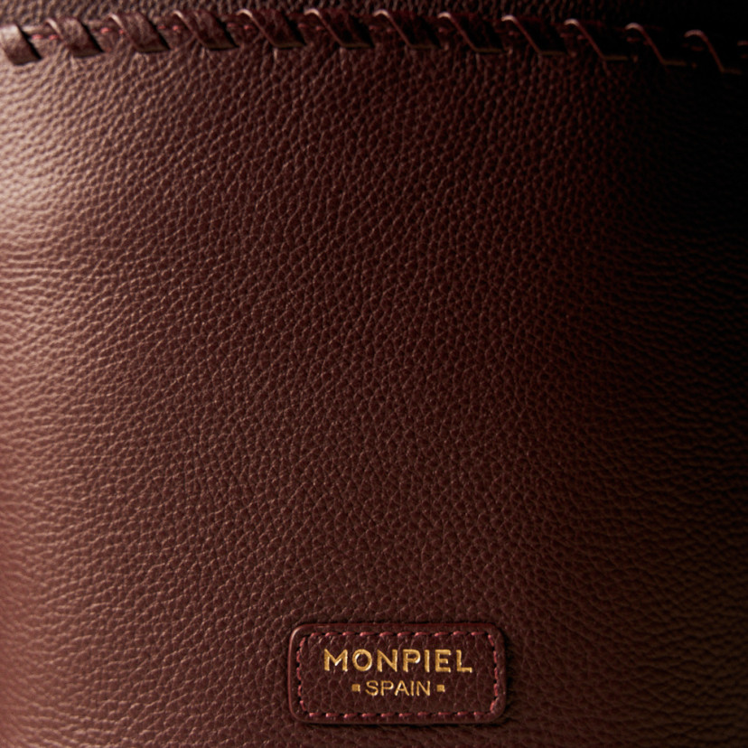 Champanera Leather Bag with Shoulder Strap and Stitching
