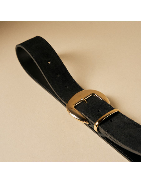 Cinturón de gamuza para mujer con hebilla y pasador dorados