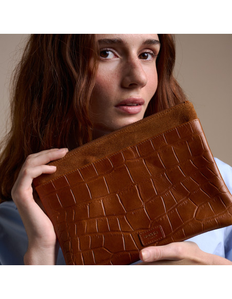 Women’s Leather Clutch Bag | MONPIEL