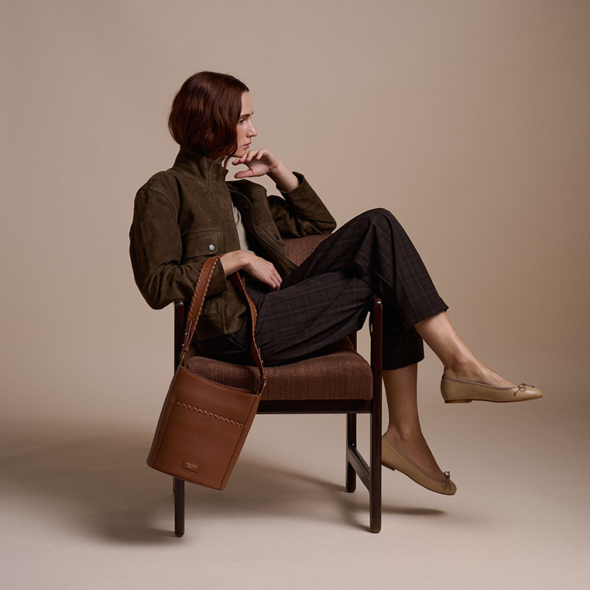 Champanera Leather Bag with Shoulder Strap and Stitching