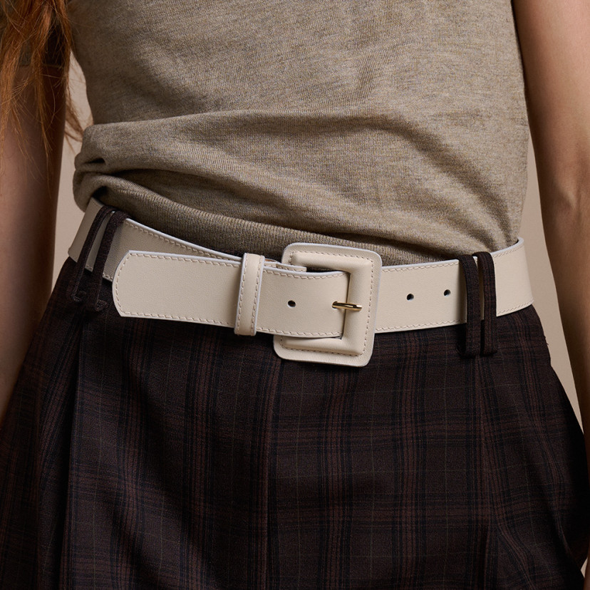 Wide leather belt with lined buckle | MONPIEL