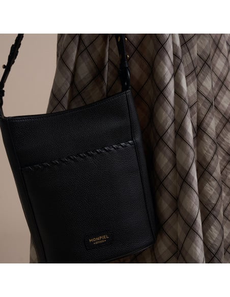 Champanera Leather Bag with Stitched Handle