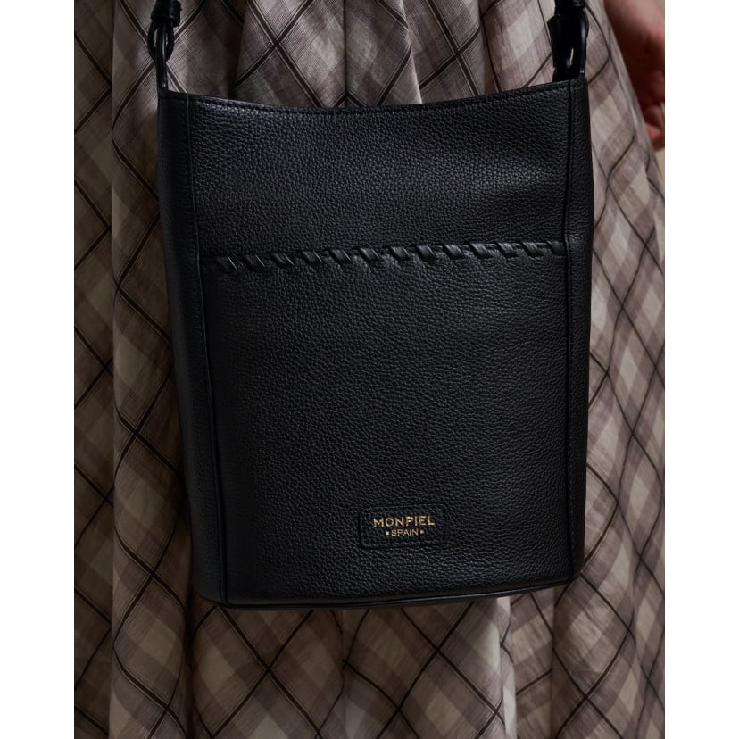 Champanera Leather Bag with Stitched Handle