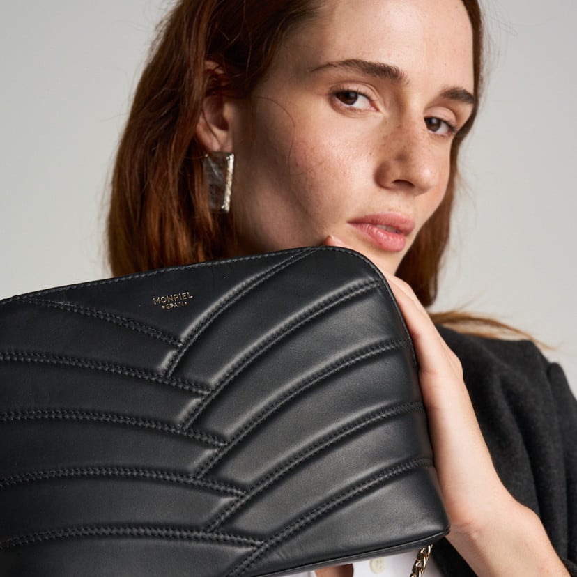 Bolso Acolchado de Piel con Cadena Oro | MONPIEL