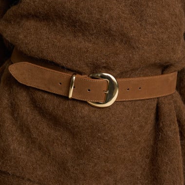 Ceinture femme en daim avec boucle et passant dorés 2