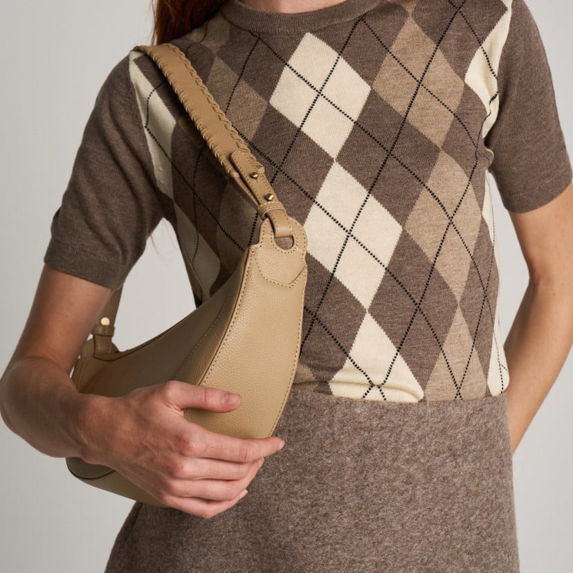 Gaucho-Ledertasche mit gestepptem Henkel