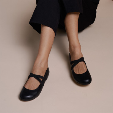 Pauline Barefoot Ballet Flat with Elastic Straps
