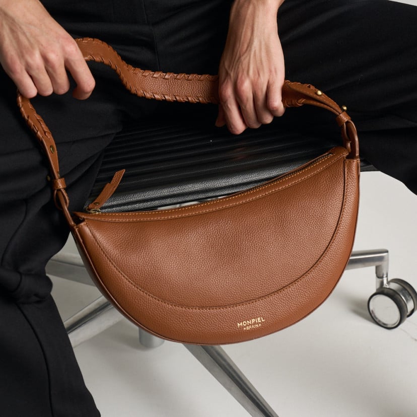 Sac Gaucho en cuir avec anse surpiquée