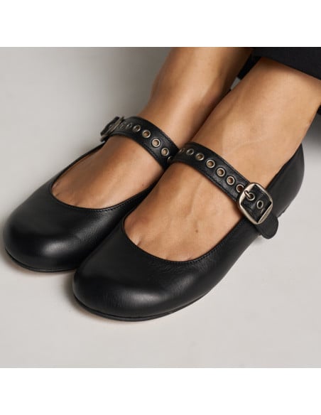 Mary Jane Barefoot Oli