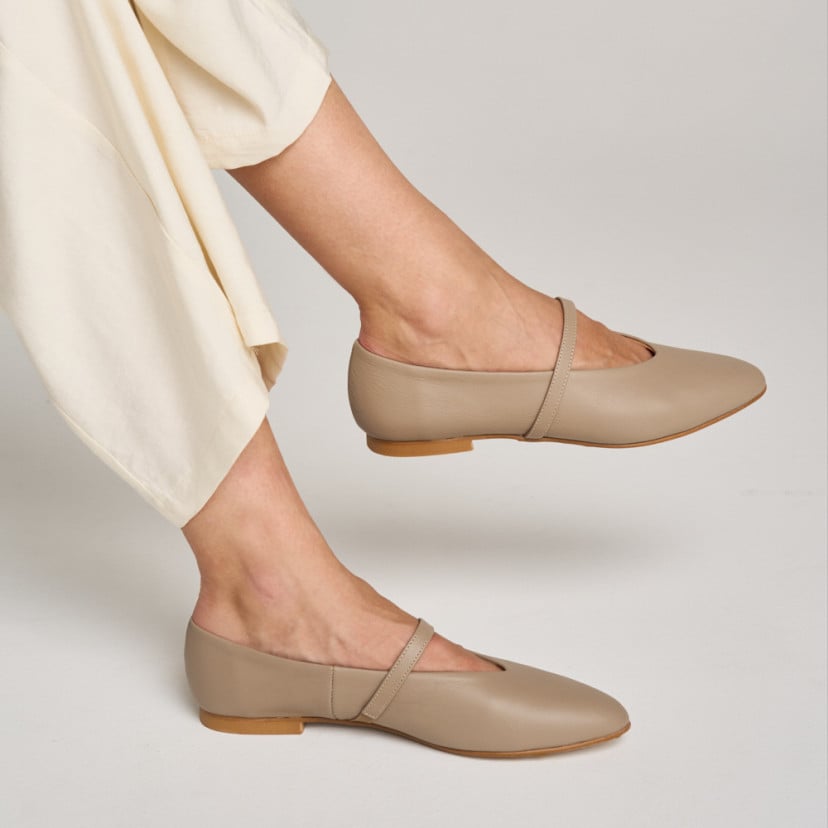 Ameliè Flache Ballerina mit Riemchen | MONPIEL