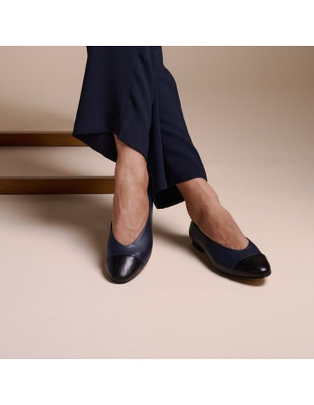 Ameliè Ballet Flat with Toe Cap | MONPIEL