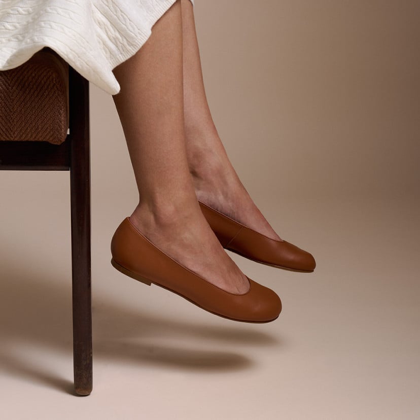 Balerina Barefoot Clara