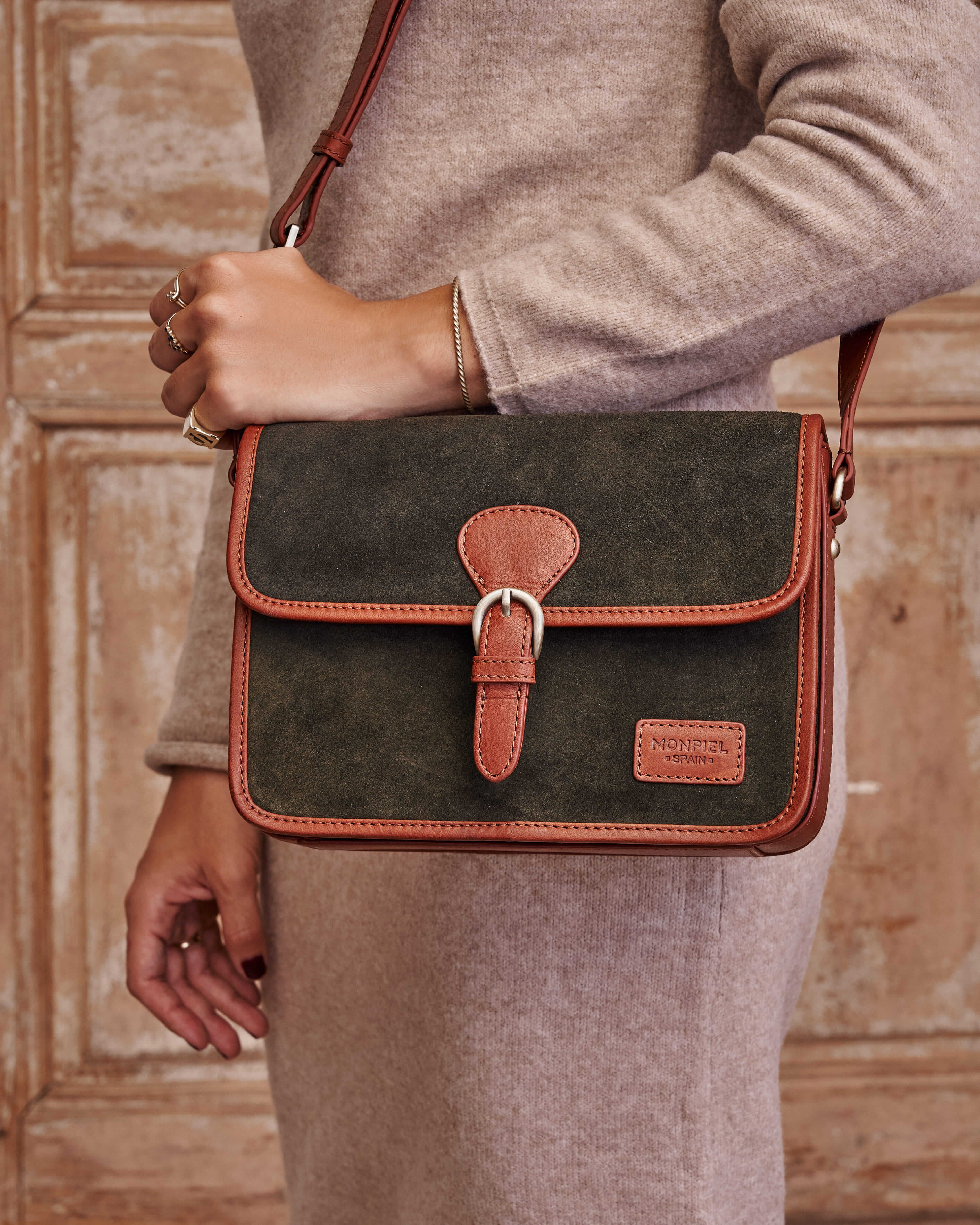 The Mini Pouch Metallic Leather Clutch By Bottega Veneta | Moda Operandi |  Fashion bags, Bottega veneta bag, Leather