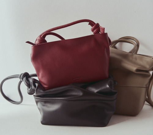 What are the handbag trends for 2025?