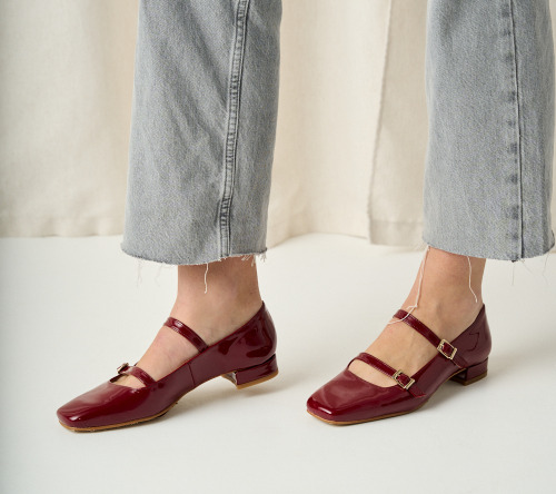 Merceditas or Mary Janes: Are They Really the Same?