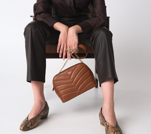 So kombinierst du Lederhosen: 4 bequeme und sichere Looks